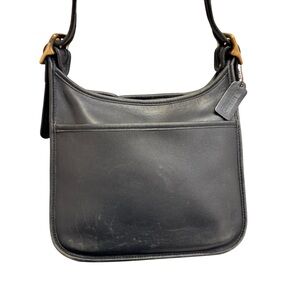 Coach 9966 vintage navy/black legacy zip bag